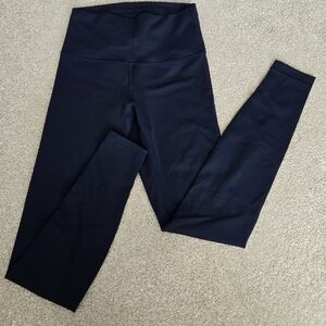 Lululemon High-Rise Size 6